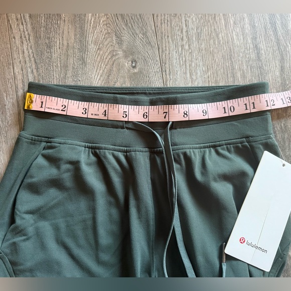 lululemon athletica Ready to Rulu Straight Leg Pant - Picture 6 of 6